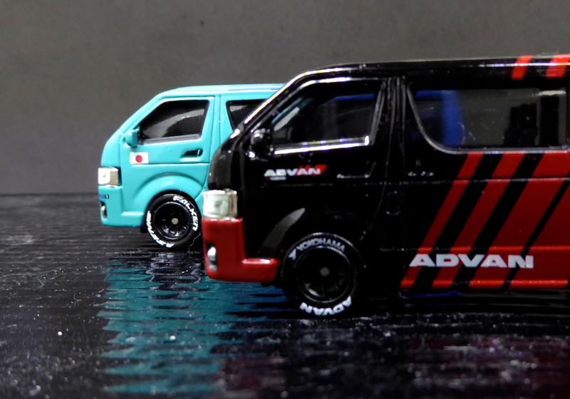 Illustration for article titled Hot Sixty 4th: Toyota Thursday with the Super Vans